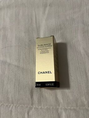 CHANEL Sublimage La Lotion Suprême - Gold and Black